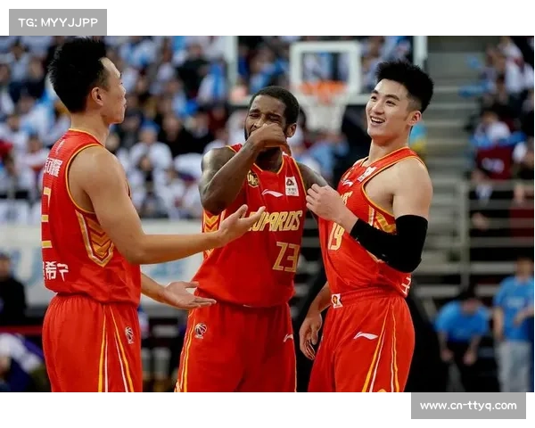 深圳青年人俱乐部与新帅拉米罗签约一年，目标冲超